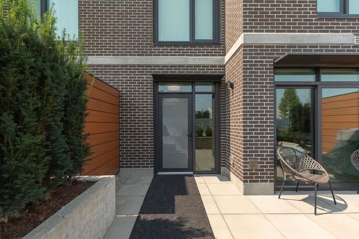 Property Photo:  755 Harbourside Drive 107  BC V7P 0G1 