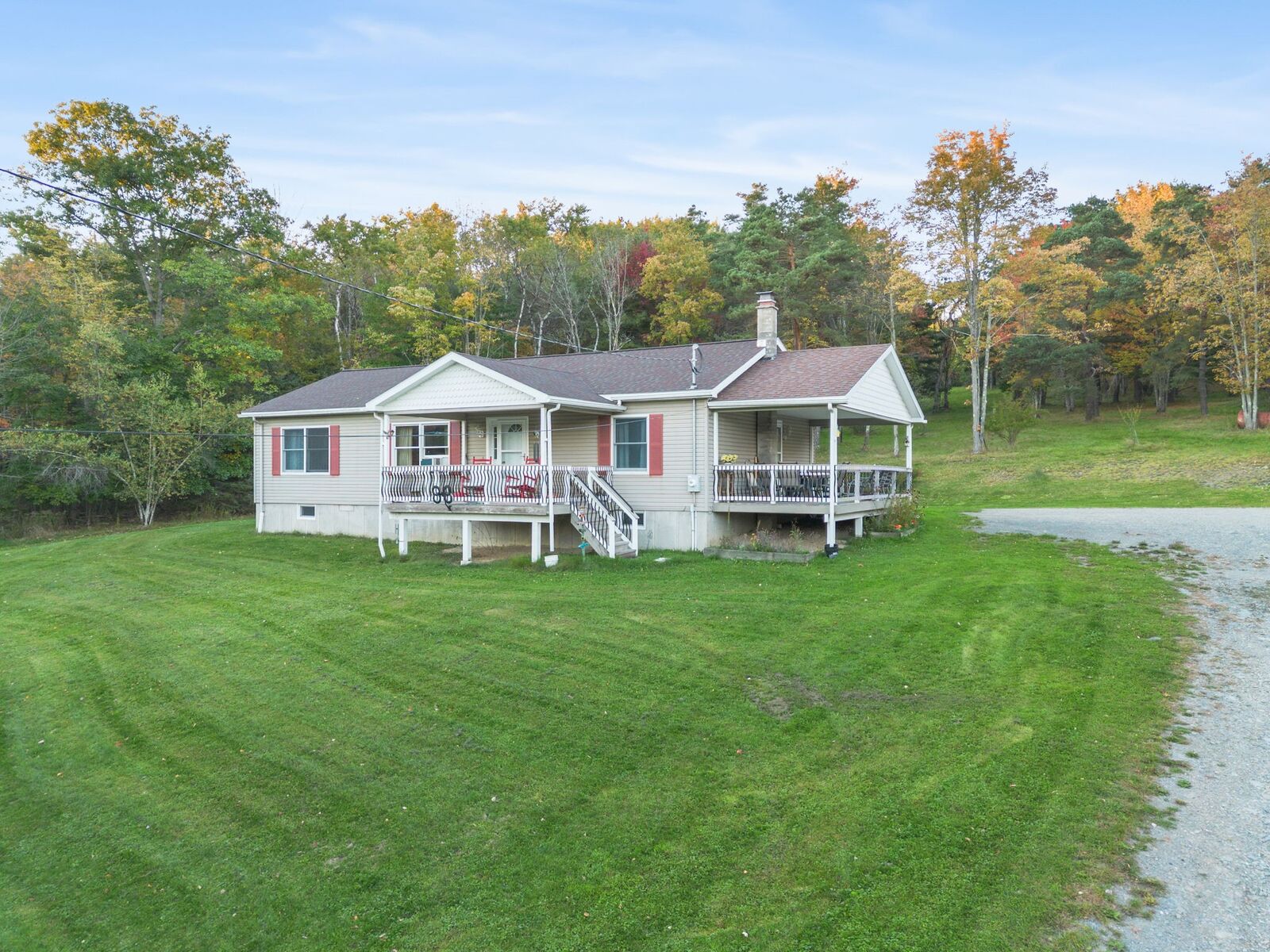 Property Photo:  122 Pierce Creek Road  NY 13903 