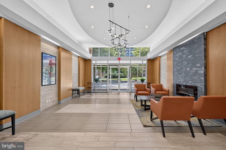 Property Photo:  355 I Street SW 317S  DC 20024 