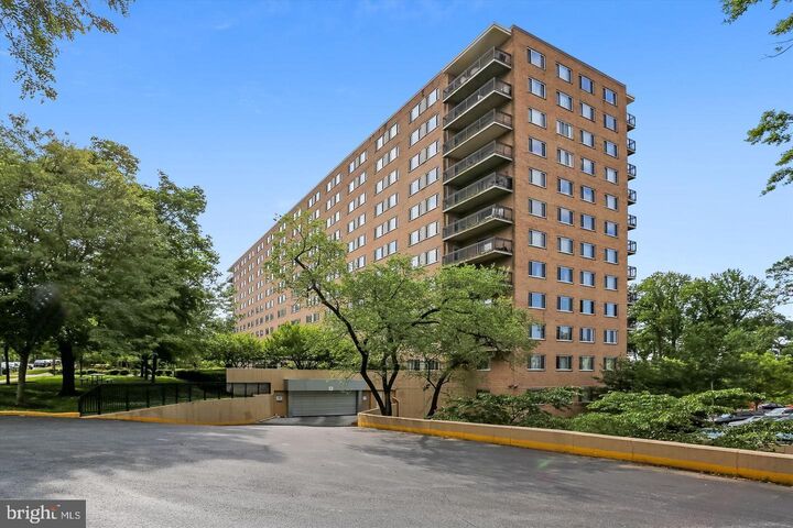 Property Photo:  1900 Lyttonsville Road 1308  MD 20910 