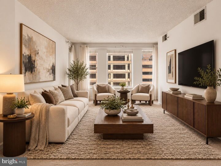 Property Photo: 601 Pennsylvania Avenue NW 1103N DC 20004