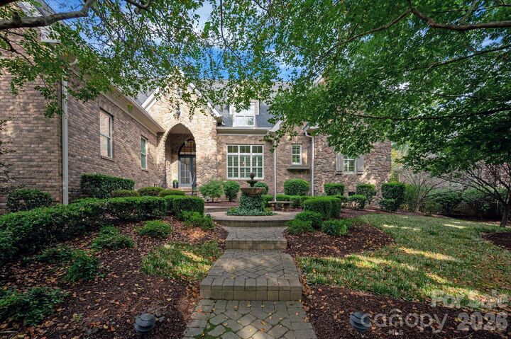 Property Photo: 1617 Lookout Circle NC 28173