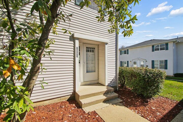 Property Photo:  2843 Conrad Drive  OH 43207 