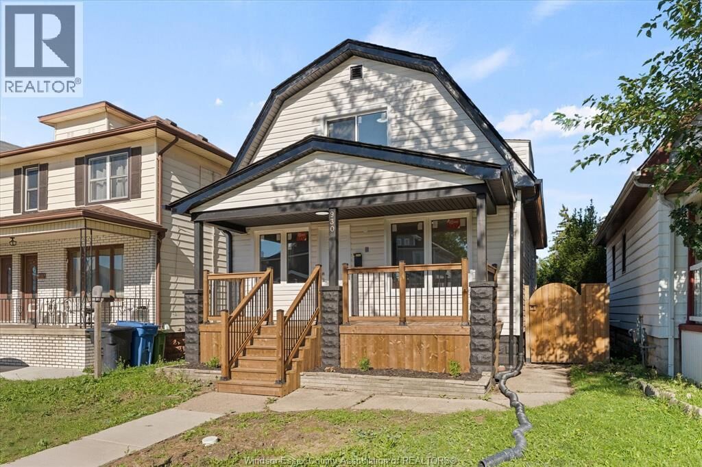 Property Photo:  930 Elsmere  ON N9A 2A9 