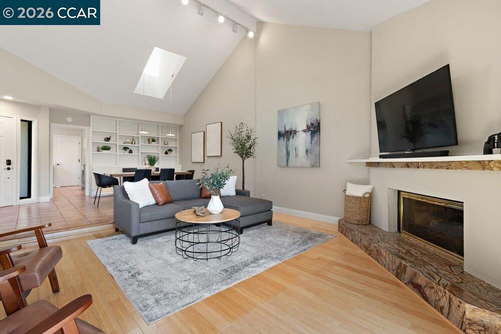 Property Photo:  1803 Lamplight Ct  CA 94597 
