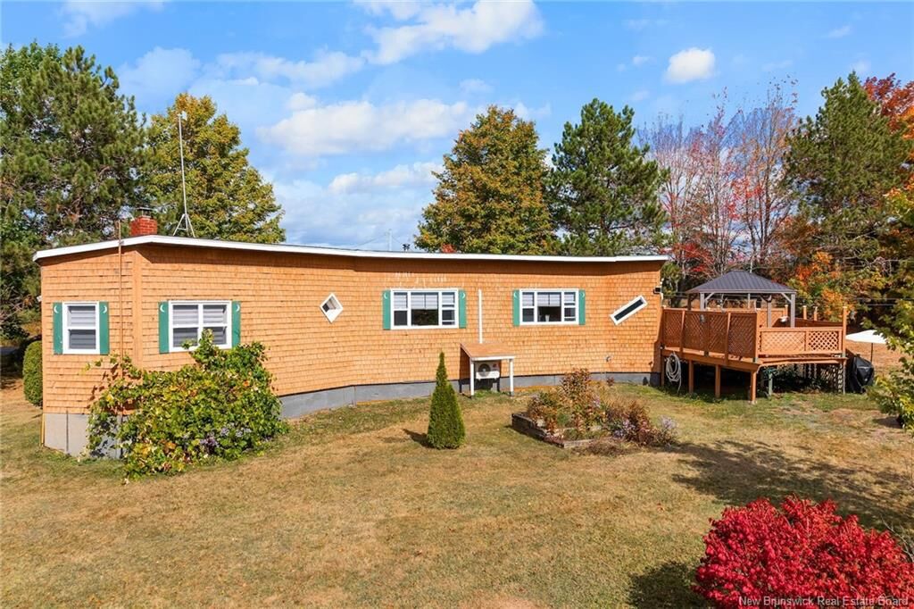 Property Photo:  1520 Cox Point Road  NB E4A 2Z7 