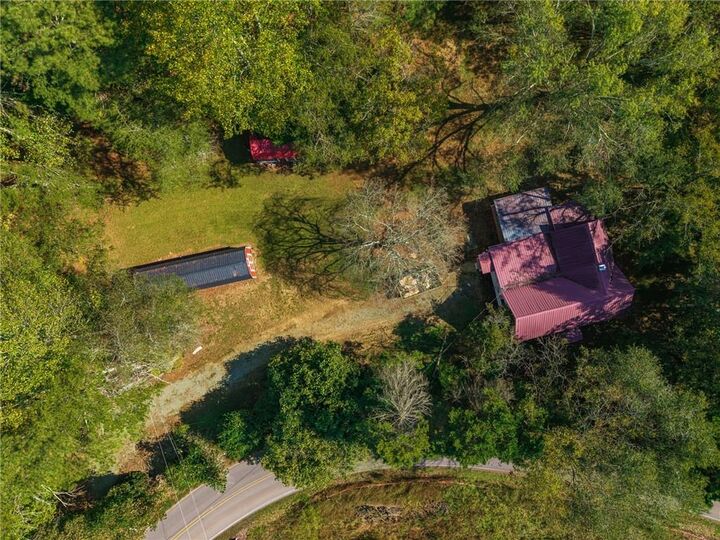 Property Photo: 469 Flatbottom Road GA 30107