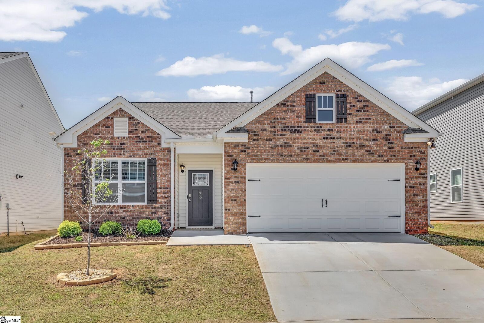 Property Photo:  76 Oak Edge Lane  SC 29651 
