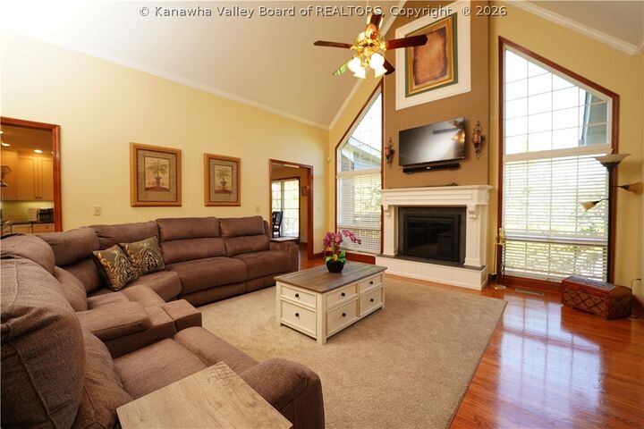 Property Photo:  132 Leslie Place  WV 25560 
