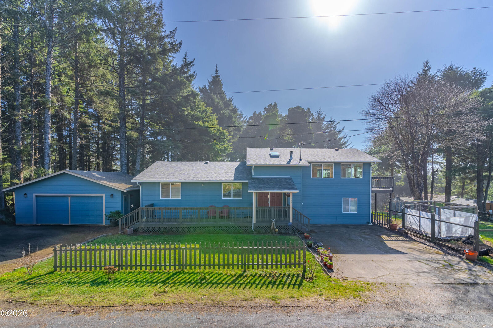 Property Photo: 126 SE 145th Drive OR 97366