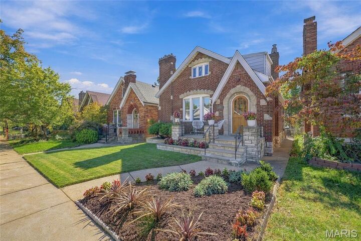 Property Photo:  5740 Nottingham Avenue  MO 63109 