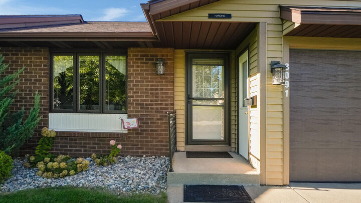 Property Photo: 3091 Beechridge Drive MI 49426