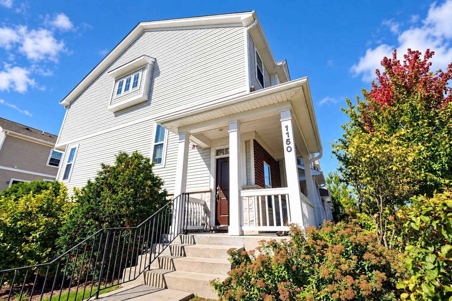 Property Photo:  1150 Evergreen Avenue  IL 60016 