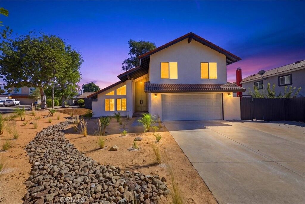 Property Photo:  1580 Lakewood  CA 91786 