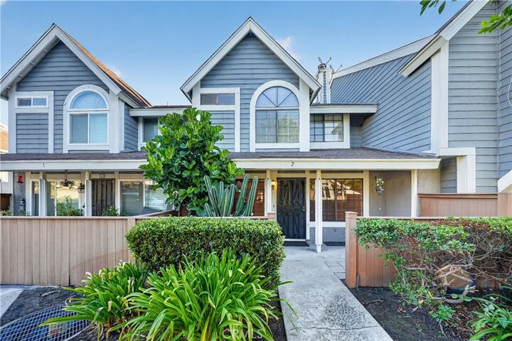 Property Photo:  12075 Foster Road 2  CA 90650 