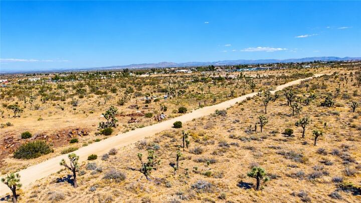 Property Photo:  5861 Sunset Road  CA 92371 