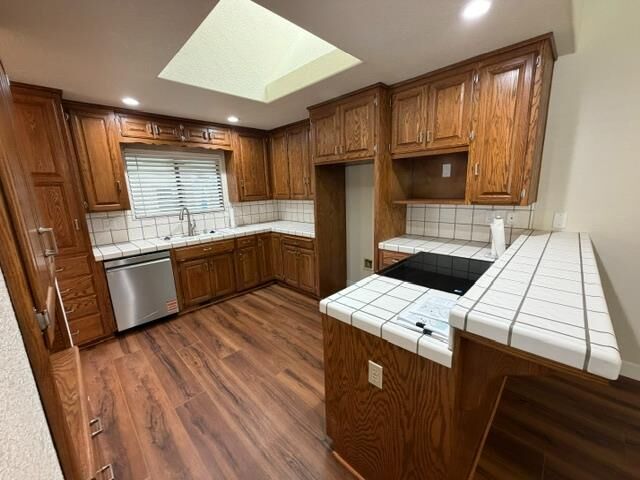Property Photo: 1300 Pleasanton Place CA 95361
