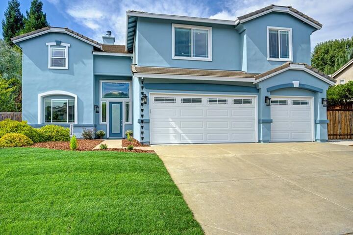 Property Photo:  7124 Cinnamon Teal Way  CA 95762 