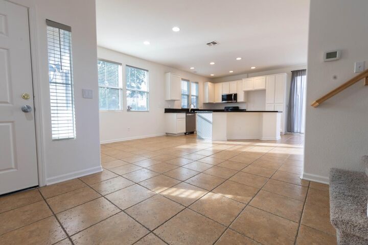 Property Photo:  401 Anjou Circle  CA 95835 
