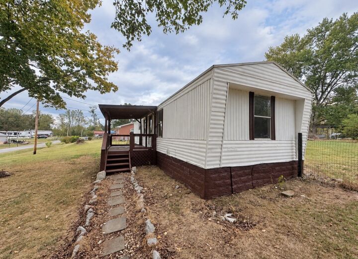 Property Photo:  441 Crawford Cir  TN 38583 