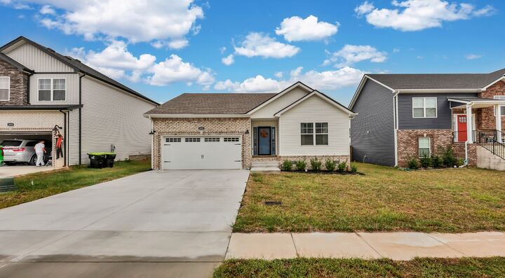 Property Photo:  1025 Tufnel Dr  TN 37040 