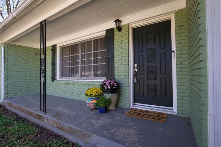 Property Photo: 7849 Terry Street TX 76108