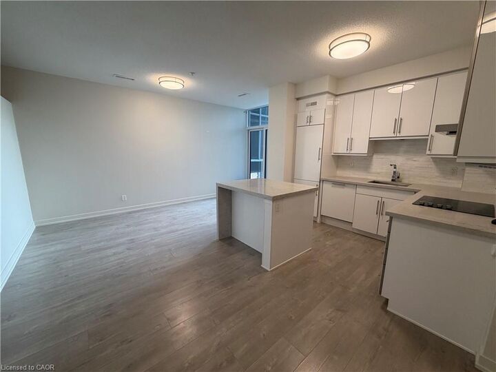 Property Photo: 2087 Fairview Street 304 ON L7R 0E5