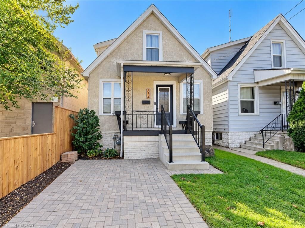 Property Photo:  654 Dunsmure Road  ON L8H 1H7 