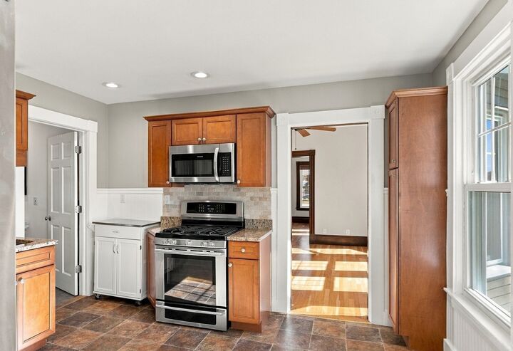 Property Photo:  236 Bolton St 1  MA 01752 