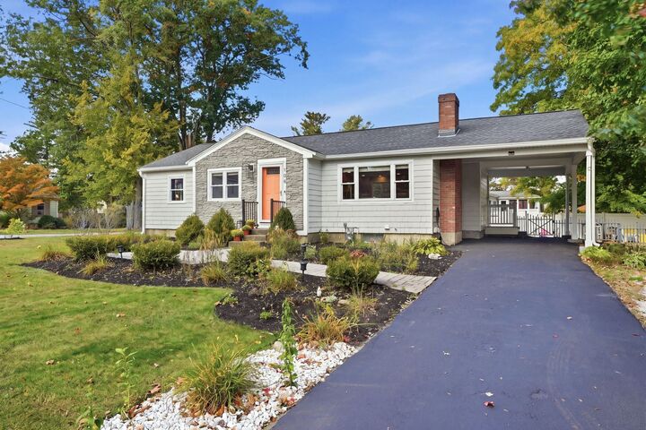 Property Photo:  106 Harwood Ave  MA 01460 