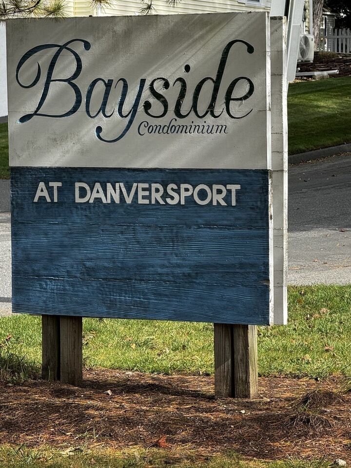 Property Photo:  36 Bayview Ter 1  MA 01923 