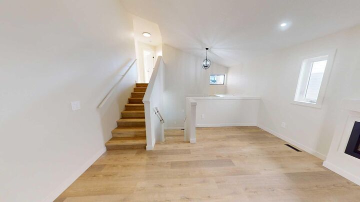 Property Photo: 8870 85A Avenue 1 AB T8X 0R5