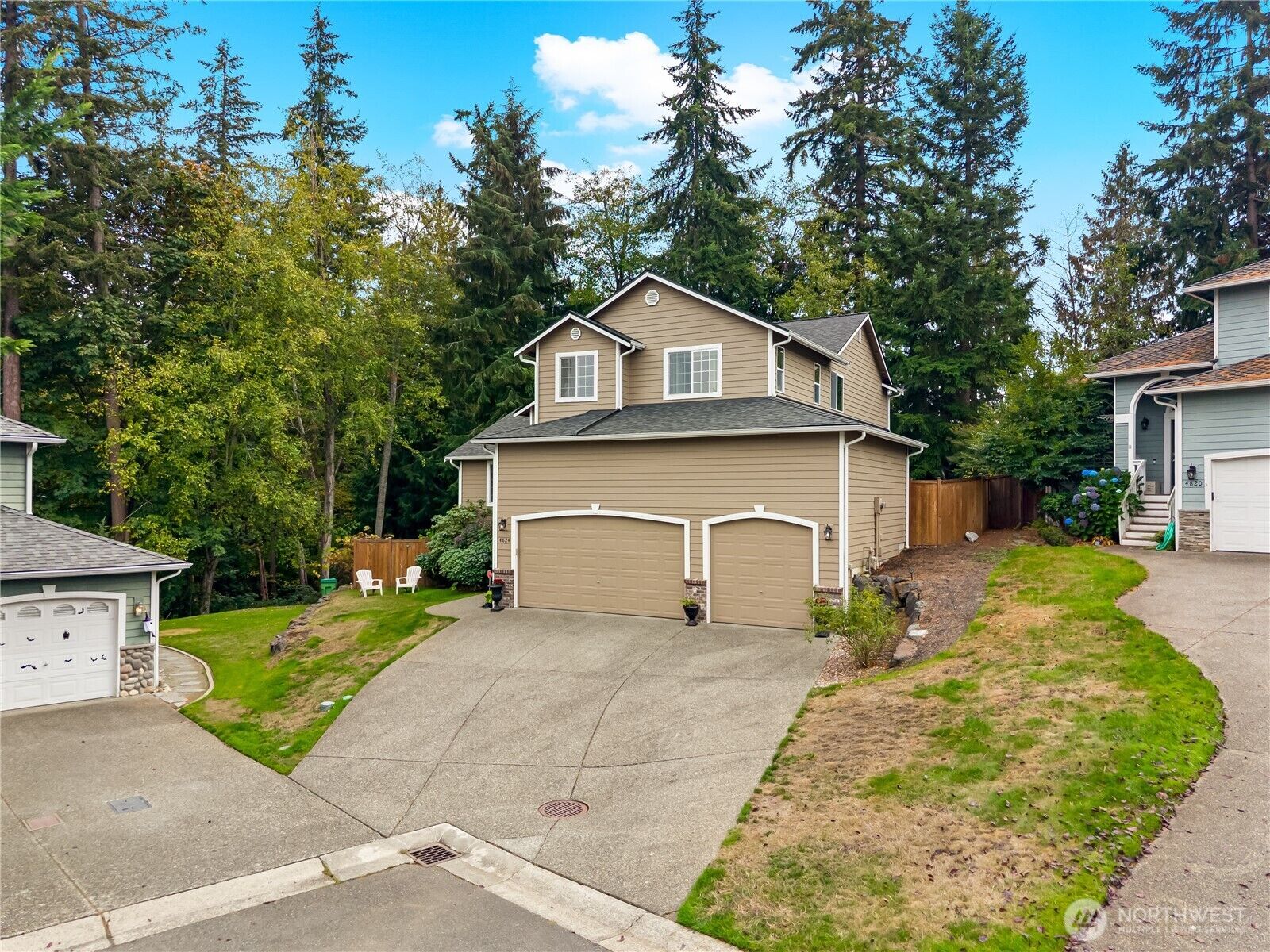 Property Photo:  4824  118th Place SE  WA 98208 
