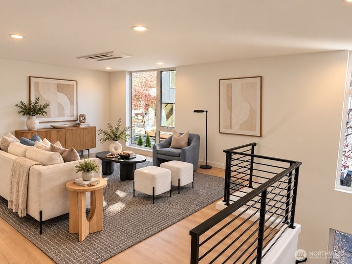 Property Photo:  2532 B  30th Avenue W  WA 98199 