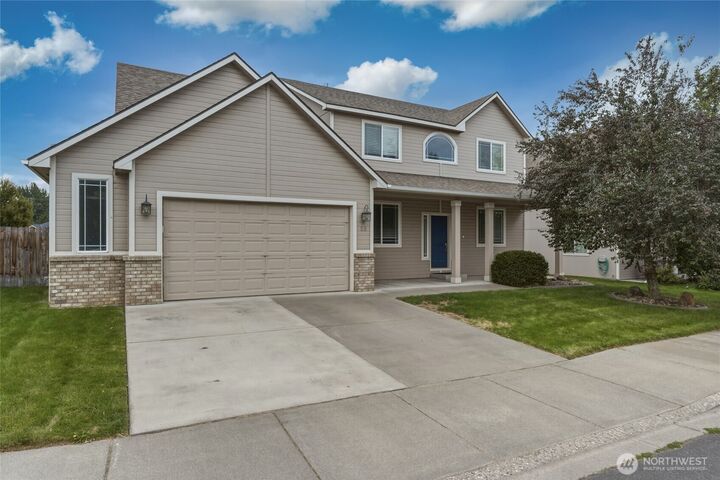 Property Photo:  59  Chapelwood Avenue  WA 99362 