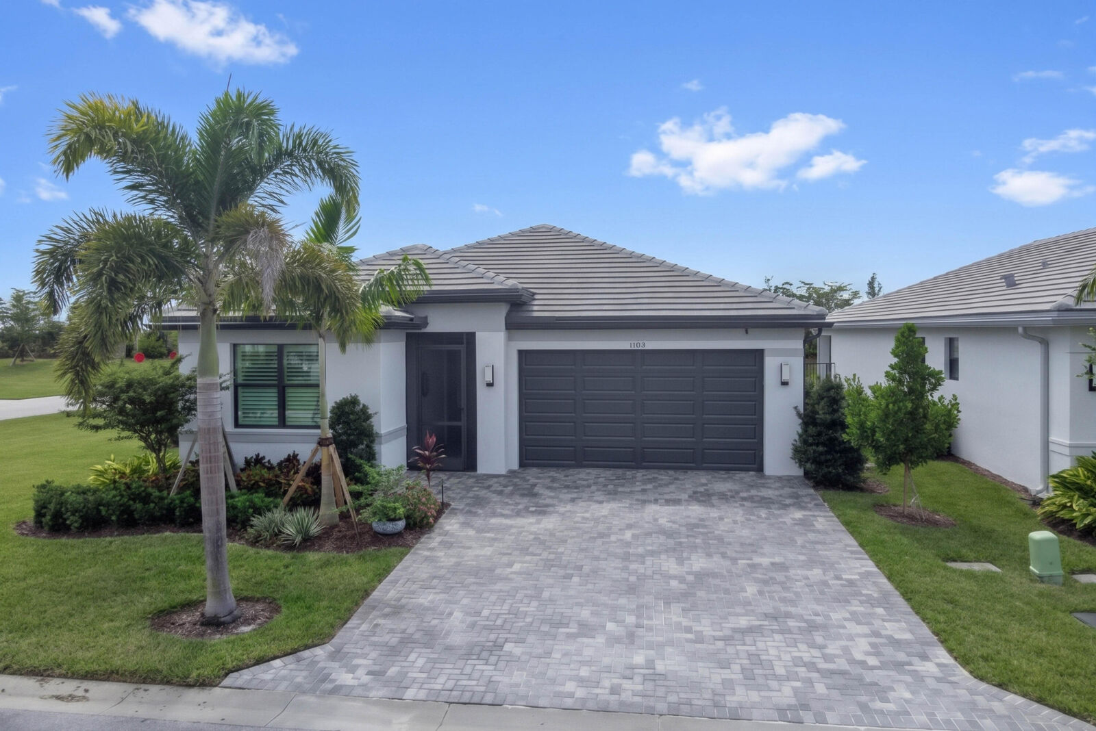 Property Photo:  11972 SW Backrush Road  FL 34987 