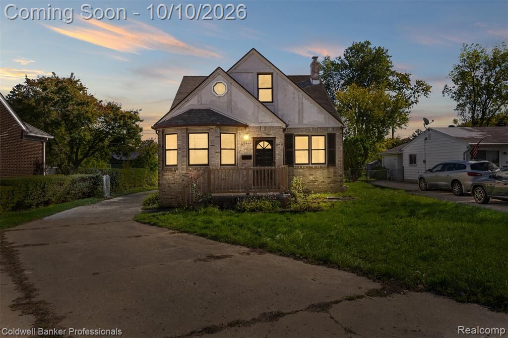 Property Photo:  29344 Utica Road  MI 48066 