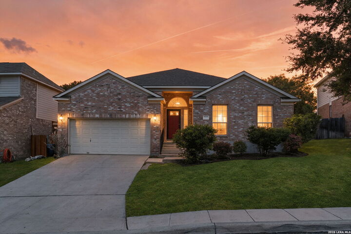 Property Photo: 2207 Encino Dew TX 78259