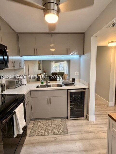 Property Photo: 10405 Sunrise Lakes Blvd 202 FL 33322
