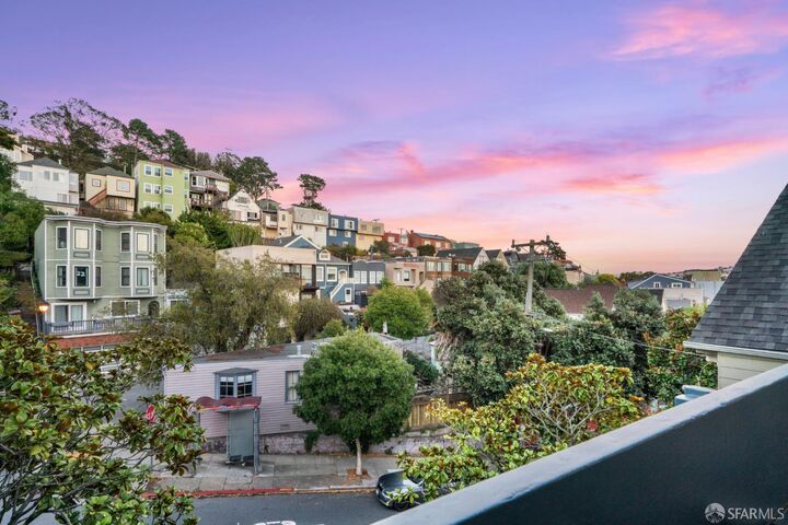 Property Photo:  2700 Diamond Street  CA 94131 
