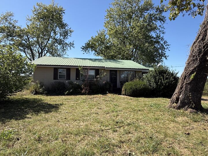 Property Photo:  7436 Zion Road  AR 72556 