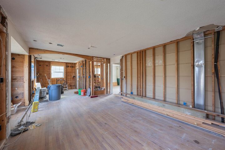 Property Photo: 4915 N Lincoln St WA 99205