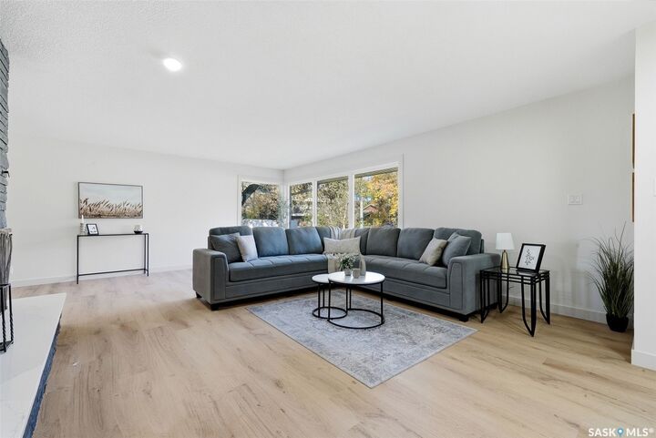 Property Photo: 2251 Jubilee Avenue SK S4S 3V3