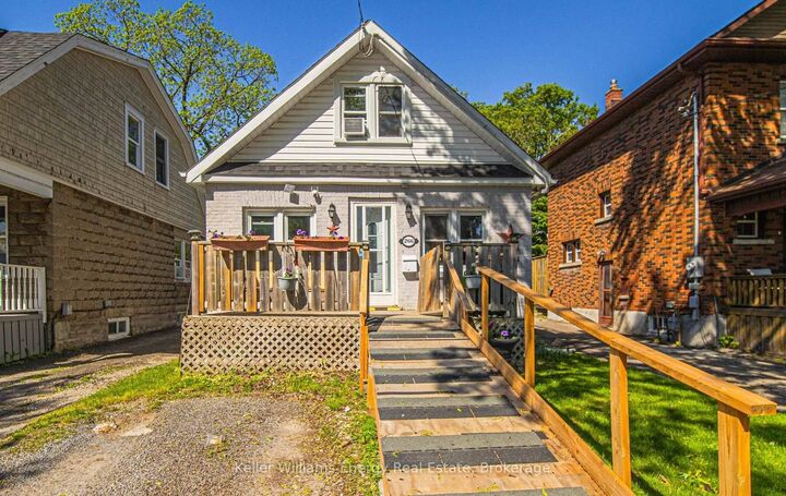 Property Photo:  266 Division Street  ON L1G 5M7 