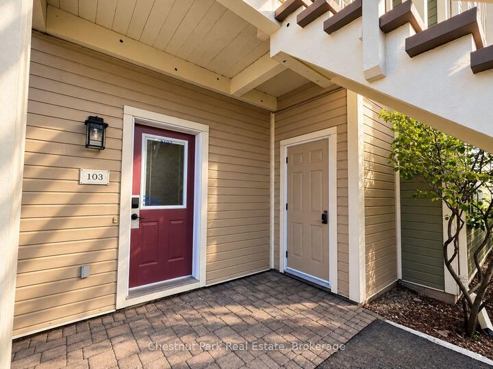 Property Photo:  115 Fairway Court 103  ON L9Y 0P8 