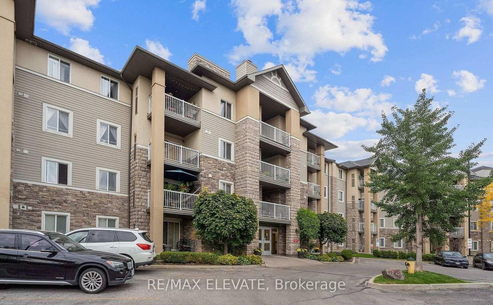 Property Photo:  684 Warden Avenue 414  ON M1L 4W4 