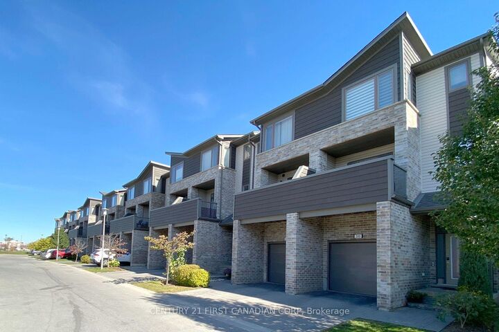 Property Photo:  2070 Meadowgate Boulevard 100  ON N6M 1C6 