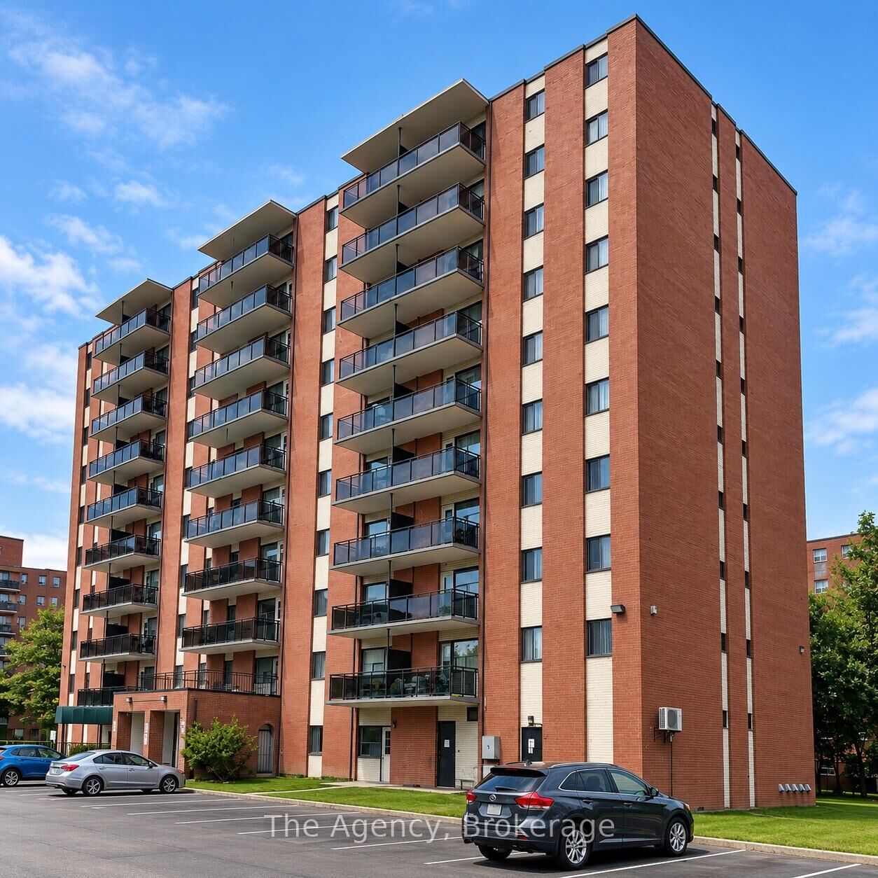 Property Photo:  45 Paisley Boulevard W 302  ON L5B 1E4 
