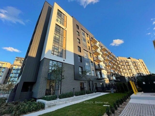 Property Photo: 3008 William Cutmore Boulevard 702 ON L6H 7G1