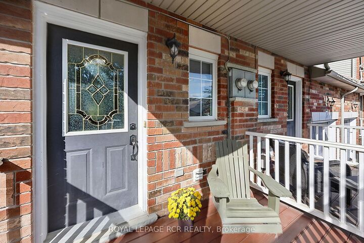 Property Photo:  68 Shephard Avenue  ON L9R 2G3 